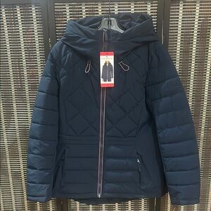 NWT! Tommy Hilfiger Women's Navy Quilted Jacket